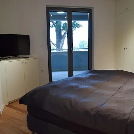 Apartmán Modern With 2 Balconies Pula