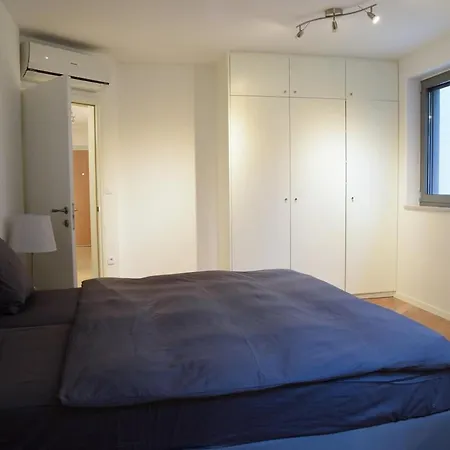Modern With 2 Balconies Pula