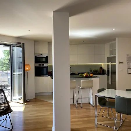 Modern With 2 Balconies * Pula